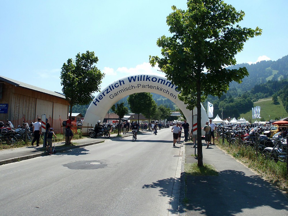 Garmisch entrance 3.7.10.JPG